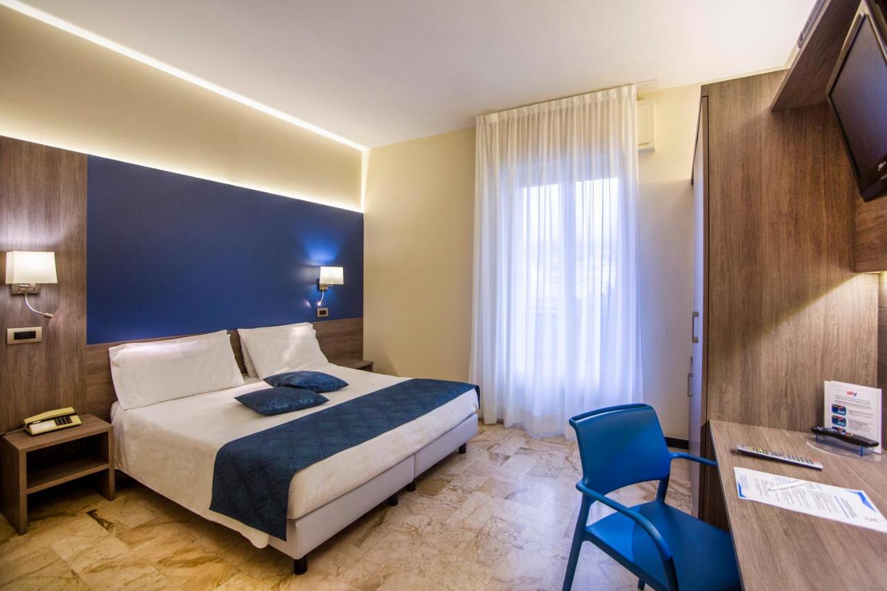 Hotel Mediterranée Spotorno Esterno foto